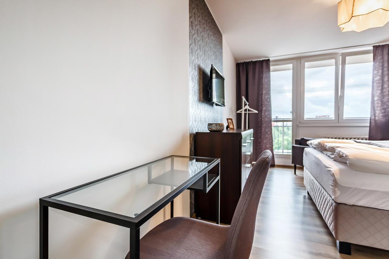 Golden Apartments Ostrava Luaran gambar