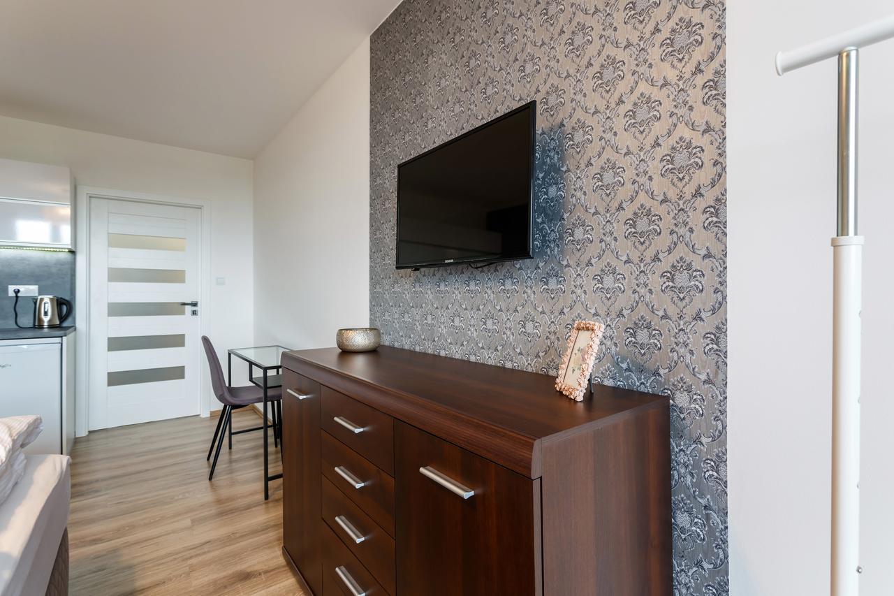 Golden Apartments Ostrava Luaran gambar